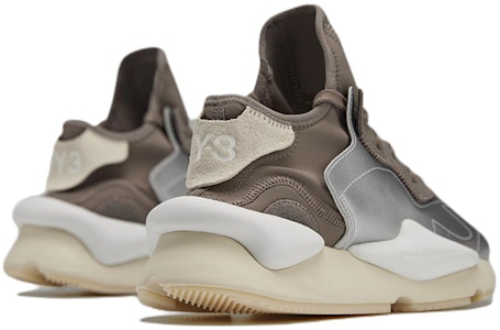 阿迪达斯 Y-3 Kaiwa 运动鞋 HQ3672 Lookbook 阿迪达斯 Y-3 Kaiwa 运动鞋 HQ3672