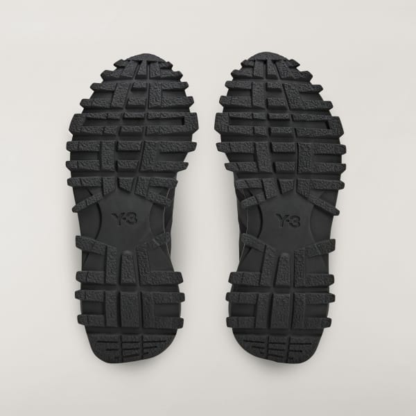 Lookbook アディダス Y-3 S-ゲンド トレイル スニーカー ブラック/ブラック/ブラック JQ0198