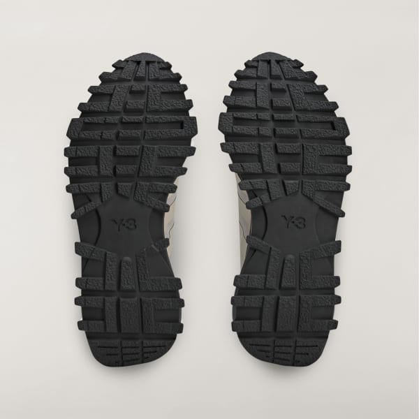 Shop Adidas Y-3 S-GENDO Trail Zapatillas Marrón Claro/Negro. JQ0200