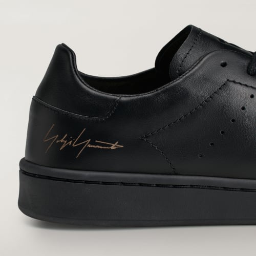 Sizing adidas Y-3 Stan Smith 黑色運動鞋 黑/黑/黑 LA6686