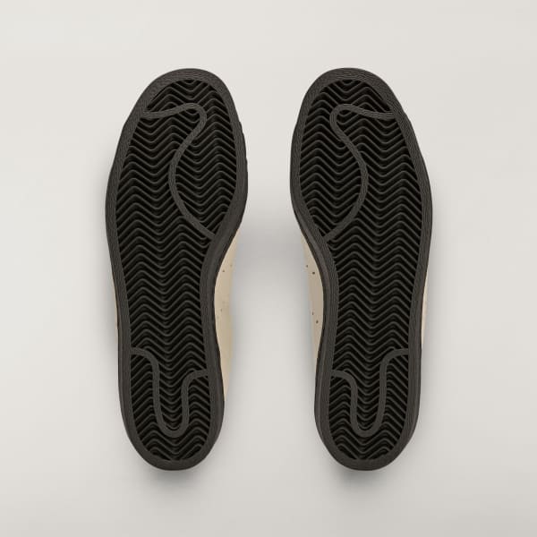 Lookbook アディダス Y-3 スーパースター スニーカー アルミナ/アルミナ/ブラック KI3475