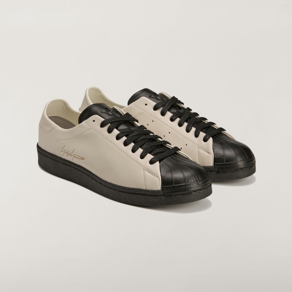 Shop アディダス Y-3 スーパースター スニーカー アルミナ/アルミナ/ブラック KI3475