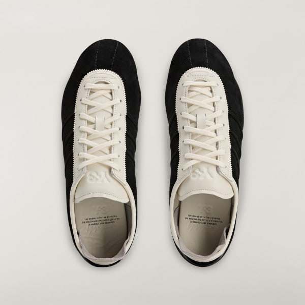 Lookbook 阿迪达斯 Y-3 东京黑色/黑色/米白色运动鞋 KI4350