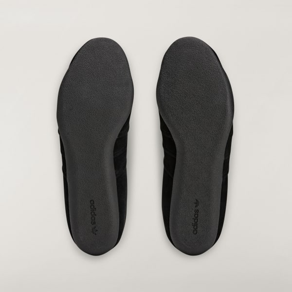 Shop 阿迪达斯 Y-3 东京黑色/黑色/米白色运动鞋 KI4350