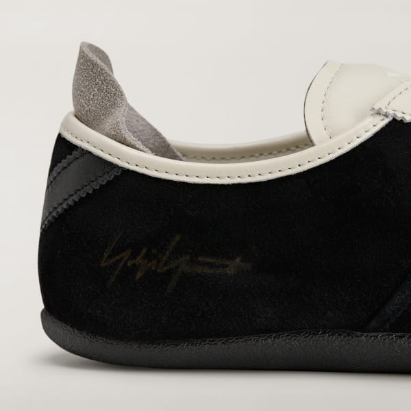 Cheap 阿迪达斯 Y-3 东京黑色/黑色/米白色运动鞋 KI4350