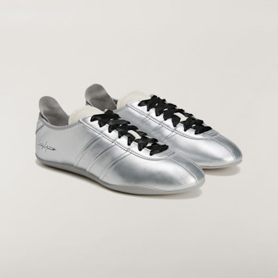 阿迪达斯 Y-3 东京银色金属/米白/黑色运动鞋 KI4349 Order 阿迪达斯 Y-3 东京银色金属/米白/黑色运动鞋 KI4349