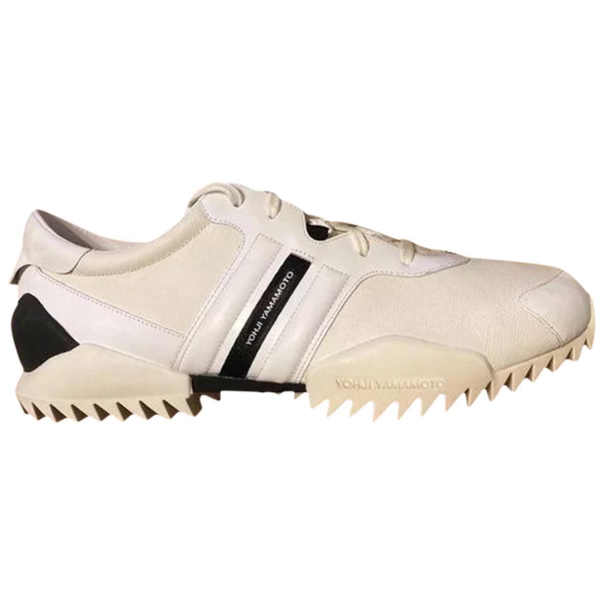 Order adidas Y-3 Trailer 'Putih Hitam' V22216