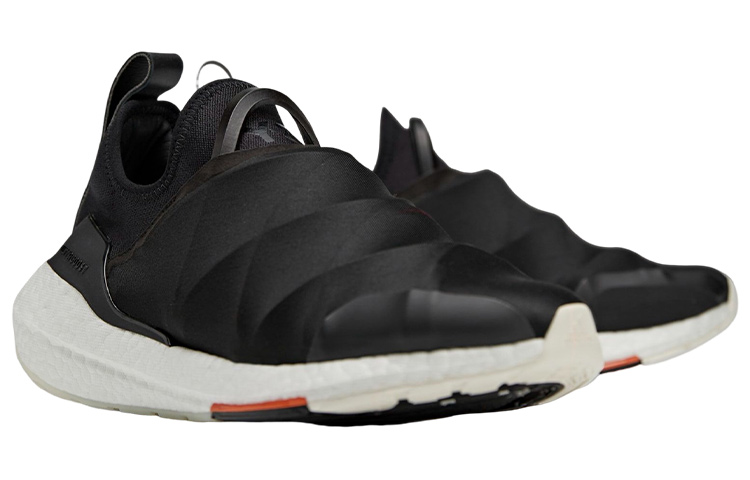 Order Y-3 ウルトラブースト22 ブラックホワイト HR1979