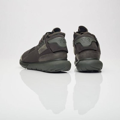 adidas Y-3 Qasa High 'Triple Black' CG3194 Lookbook adidas Y-3 Qasa High 'Triple Black' CG3194
