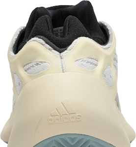 아디다스 이지 700 V3 '아자엘' FW4980 Sizing 아디다스 이지 700 V3 '아자엘' FW4980