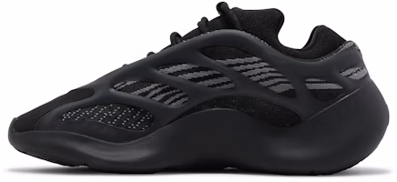 Yeezy Boost 700 V3 "ダークグロー" GX6144 Lookbook Yeezy Boost 700 V3 "ダークグロー" GX6144