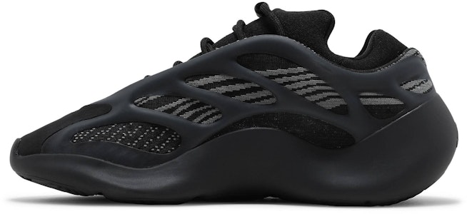 愛迪達 Yeezy 700 V3 'Dark Glow' GX6144 Lookbook 愛迪達 Yeezy 700 V3 'Dark Glow' GX6144