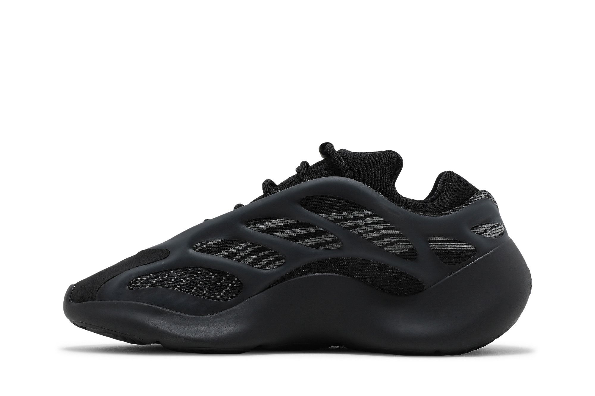 Shop adidas Yeezy 700 V3 ''Dark Glow'' Schwarz Leuchtend GX6144
