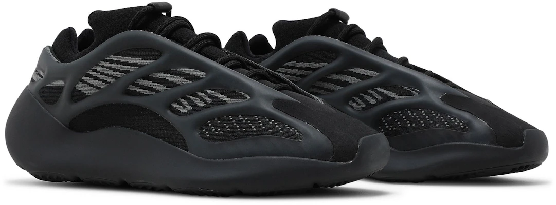 adidas Yeezy 700 V3 ''Dark Glow'' Schwarz Leuchtend GX6144 1