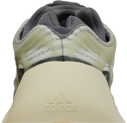 adidas Yeezy 700 V3 'Fade Salt' ID1674 Sizing adidas Yeezy 700 V3 'Fade Salt' ID1674