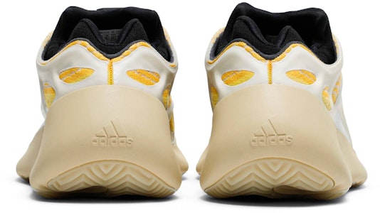 adidas Yeezy 700 V3 'Safflower' Sepatu Sneakers G54853 Details for adidas Yeezy 700 V3 'Safflower' Sepatu Sneakers G54853
