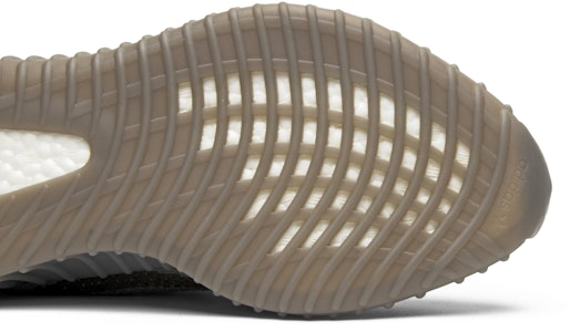 阿迪达斯Yeezy Boost 350 V2 'Beluga' BB1826 Purchase 阿迪达斯Yeezy Boost 350 V2 'Beluga' BB1826