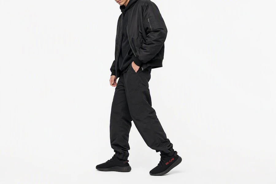 adidas Yeezy Boost 350 V2 ''Bred'' Zwart Rood CP9652 Order adidas Yeezy Boost 350 V2 ''Bred'' Zwart Rood CP9652