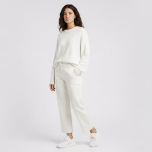 adidas Yeezy Boost 350 V2 'Blanco Crema / Blanco Triple' CP9366 Lookbook adidas Yeezy Boost 350 V2 'Blanco Crema / Blanco Triple' CP9366