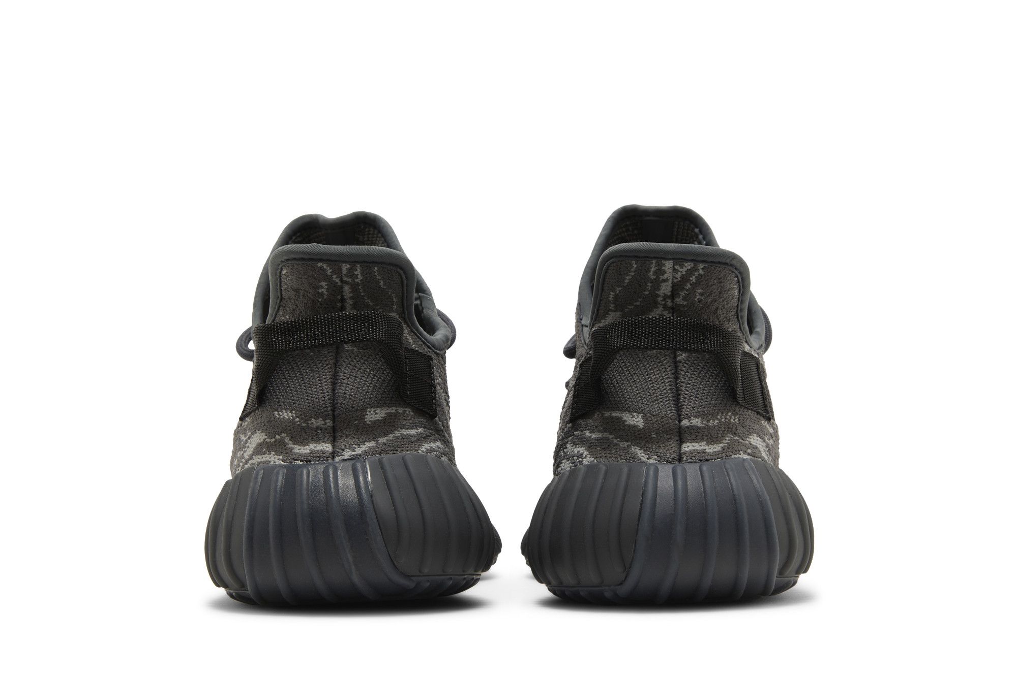 Sizing adidas Yeezy Boost 350 V2 ''MX Dark Salt'' ID4811