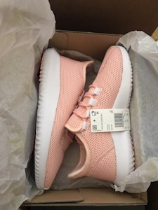 イージーブースト350 V2 "オレンジピンク" D97243 Buy イージーブースト350 V2 "オレンジピンク" D97243