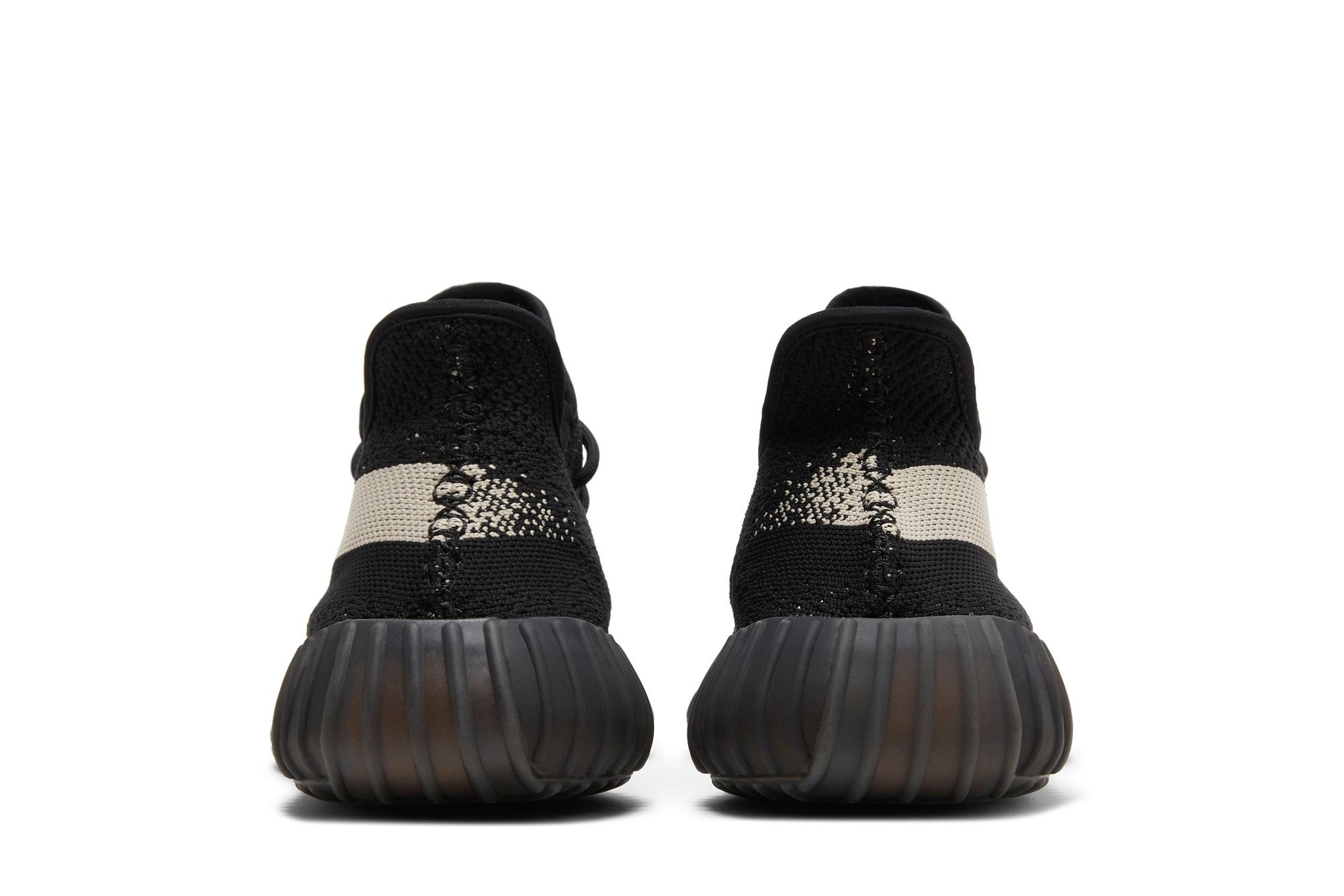Sizing adidas Yeezy Boost 350 V2 'Oreo' BY1604