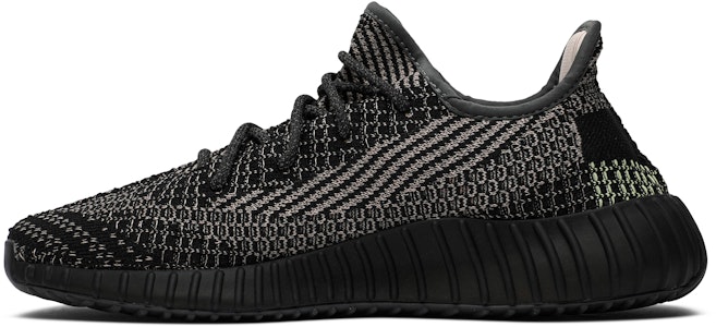 adidas Yeezy Boost 350 V2 'Yecheil Reflective' Sepatu Sneakers FX4145 Lookbook adidas Yeezy Boost 350 V2 'Yecheil Reflective' Sepatu Sneakers FX4145