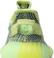 阿迪达斯 椰子 Boost 350 V2 '夜之白 反光' FX4130 Sizing 阿迪达斯 椰子 Boost 350 V2 '夜之白 反光' FX4130