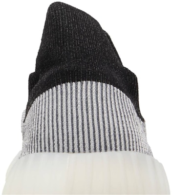adidas Yeezy Boost 350 V2 CMPCT 'Panda' IG9608 Sizing adidas Yeezy Boost 350 V2 CMPCT 'Panda' IG9608