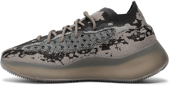 adidas Yeezy Boost 380 '石鹽' GZ0472 Lookbook adidas Yeezy Boost 380 '石鹽' GZ0472