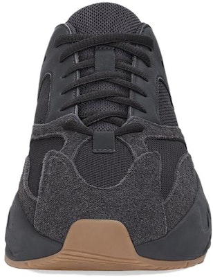 adidas originals Yeezy boost 700 黑色 Utility Black 低筒 老爹鞋 男女皆宜 2022年版 Lookbook adidas originals Yeezy boost 700 黑色 Utility Black 低筒 老爹鞋 男女皆宜 2022年版