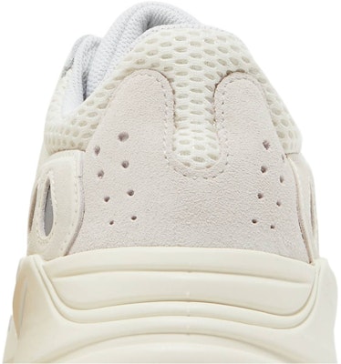 adidas Yeezy Boost 700 2023 'Analog' EG7596-23 Sizing adidas Yeezy Boost 700 2023 'Analog' EG7596-23