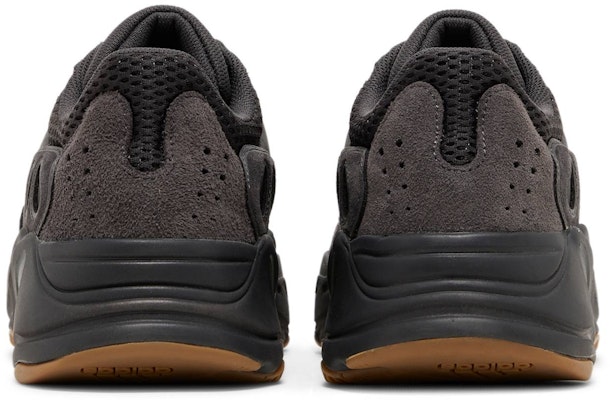 adidas Yeezy Boost 700 2023 'Utility Black' FV5304-23 Details for adidas Yeezy Boost 700 2023 'Utility Black' FV5304-23