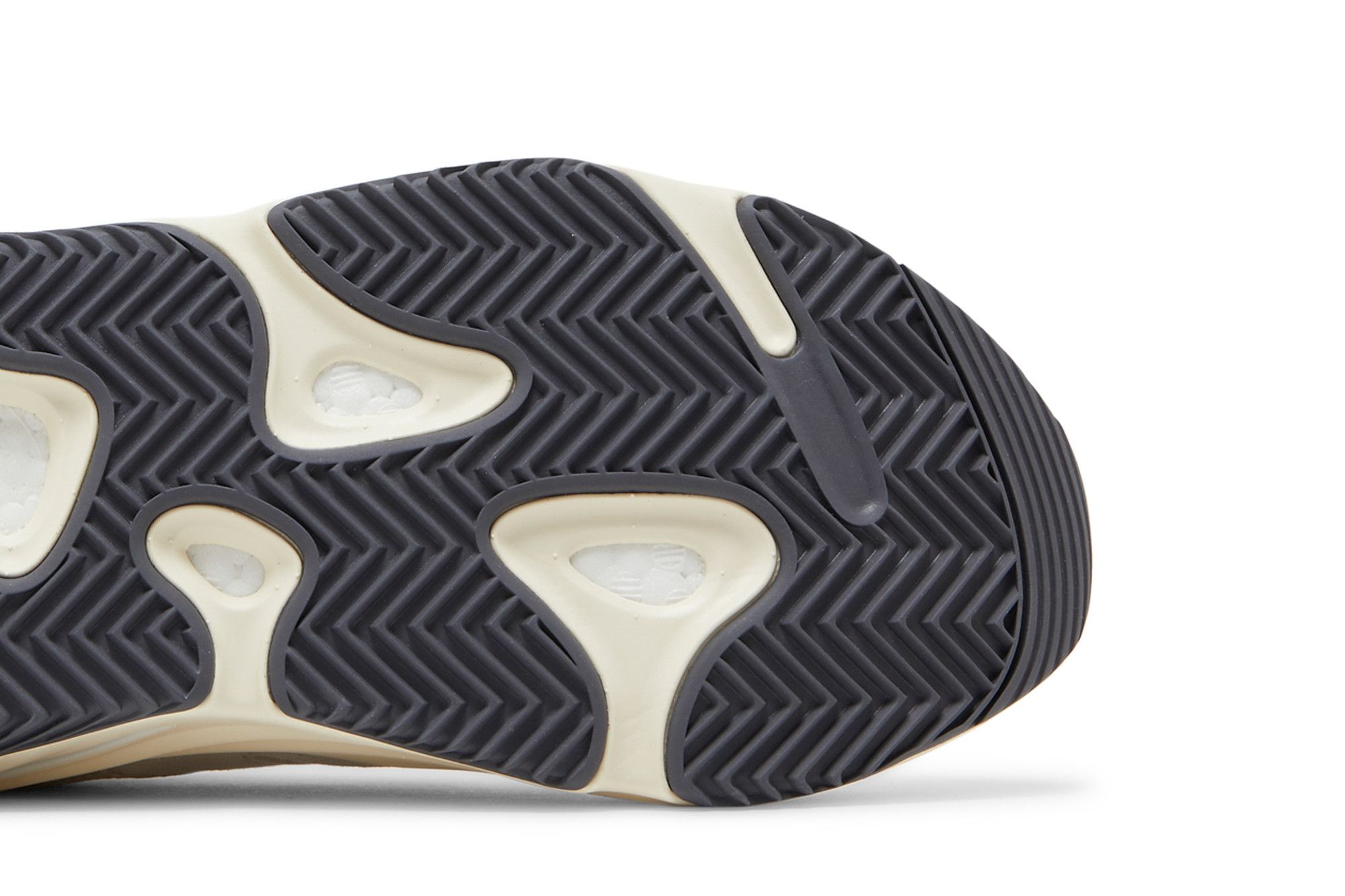 Purchase adidas Yeezy Boost 700 ''Analog'' Scarpe EG7596