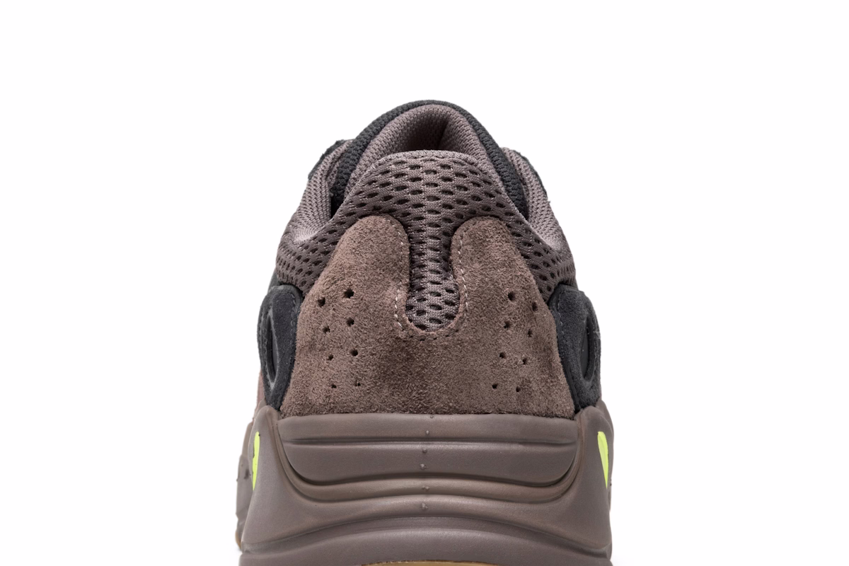 adidas Yeezy Boost 700 'Mauve' EE9614