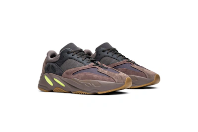adidas Yeezy Boost 700 'Mauve' EE9614
