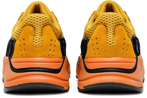 阿迪达斯 椰子Boost 700 '太阳' GZ6984 Details for 阿迪达斯 椰子Boost 700 '太阳' GZ6984