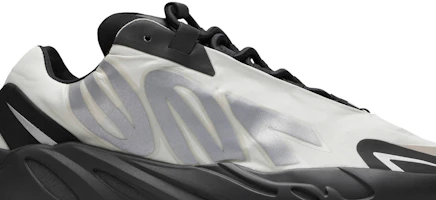 Order Yeezy Boost 700 MNVN "ボーン" FY3729