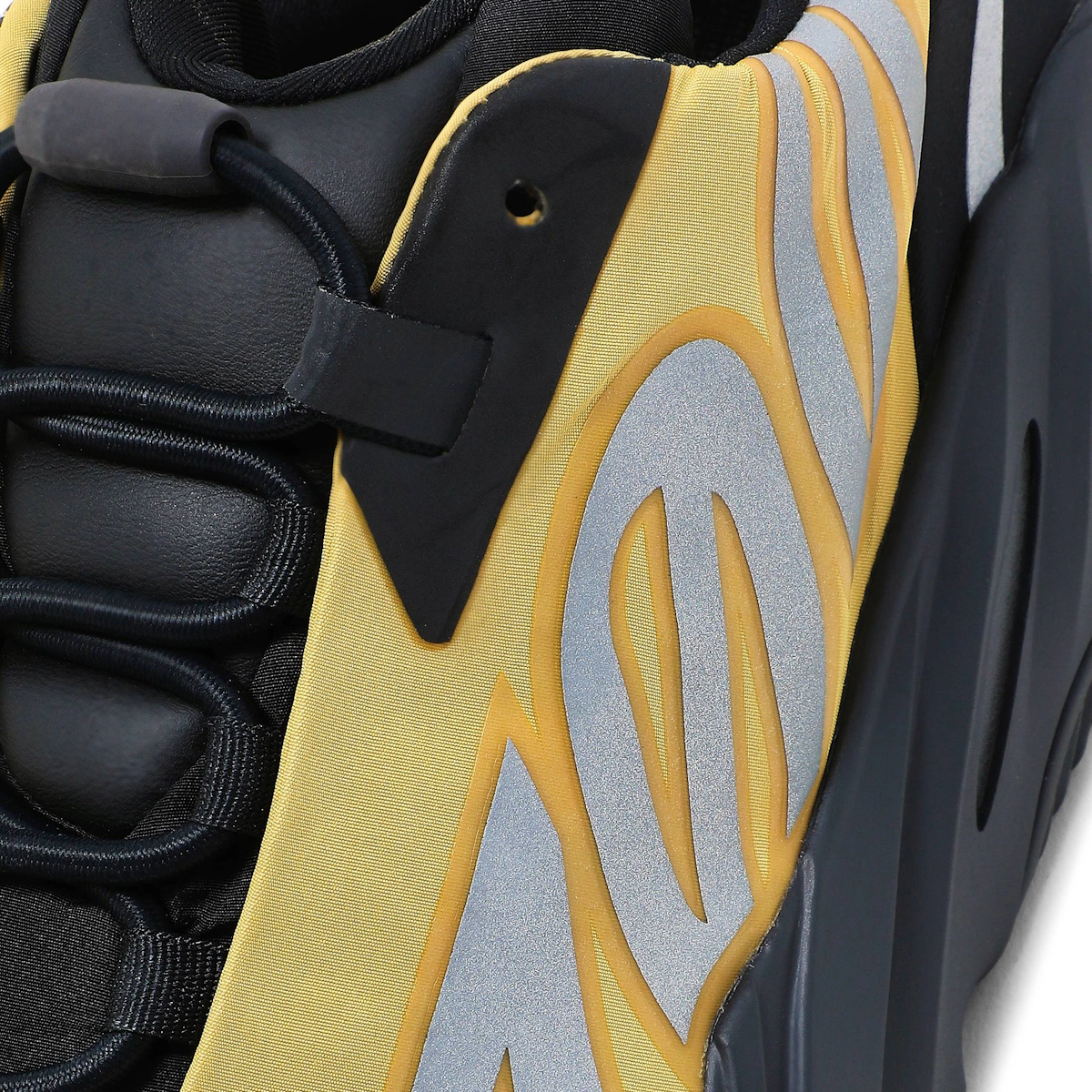 adidas Yeezy Boost 700 MNVN 'Honey Flux' GZ0717