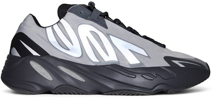 阿迪达斯 Yeezy Boost 700 MNVN '金属银' GW9524 1