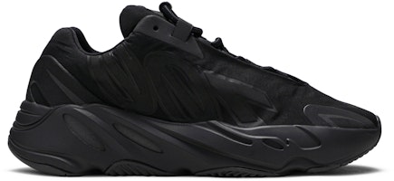adidas Yeezy Boost 700 MNVN 'Triple Black' FV4440 adidas Yeezy Boost 700 MNVN 'Triple Black' FV4440