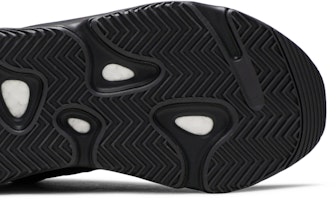 adidas Yeezy Boost 700 MNVN 'Negro Triple' FV4440 Sizing adidas Yeezy Boost 700 MNVN 'Negro Triple' FV4440