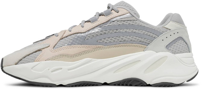 イージー ブースト 700 V2 "クリーム" (Yeezy Boost 700 V2 "Cream") GY7924 Shop イージー ブースト 700 V2 "クリーム" (Yeezy Boost 700 V2 "Cream") GY7924