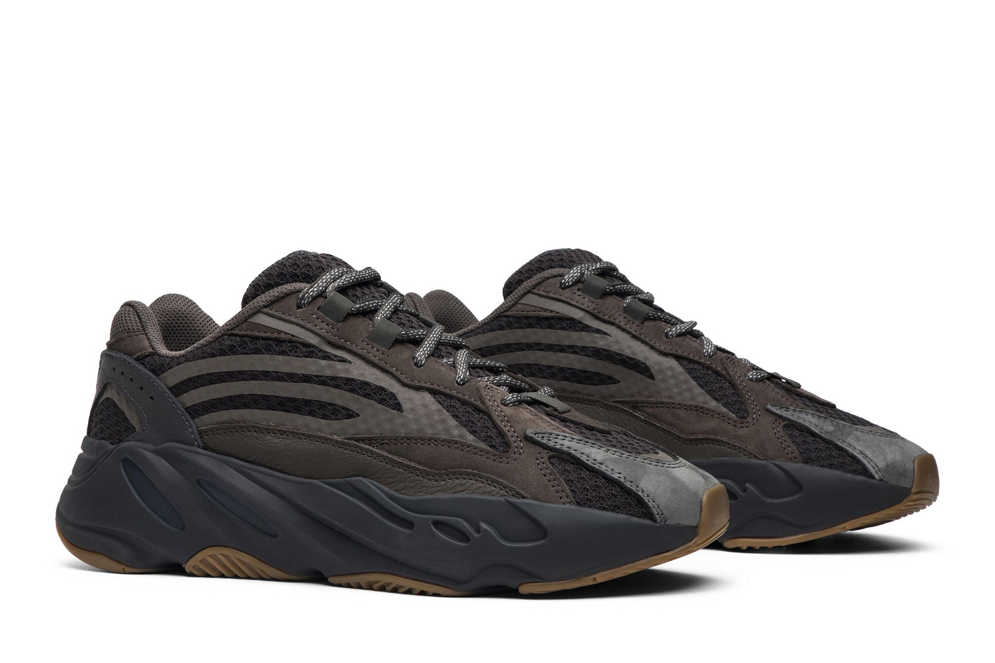 Cheap adidas Yeezy Boost 700 V2 ''Geode'' chaussures sneakers. EG6860