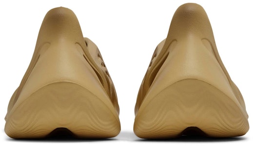 阿迪達斯 Yeezy 泡沫跑鞋 '沙漠沙' GV6843 Details for 阿迪達斯 Yeezy 泡沫跑鞋 '沙漠沙' GV6843