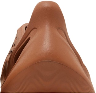 adidas Yeezy Foam Runner 'Flax' 马来西亚 HP5335 Sizing adidas Yeezy Foam Runner 'Flax' 马来西亚 HP5335