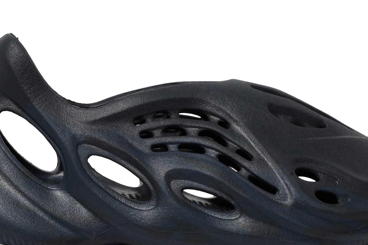 adidas Yeezy Foam Runner 'Mineral Blue' GV7903