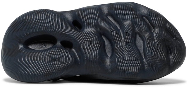 adidas Yeezy Foam Runner 'Biru Mineral' GV7903 Shop adidas Yeezy Foam Runner 'Biru Mineral' GV7903