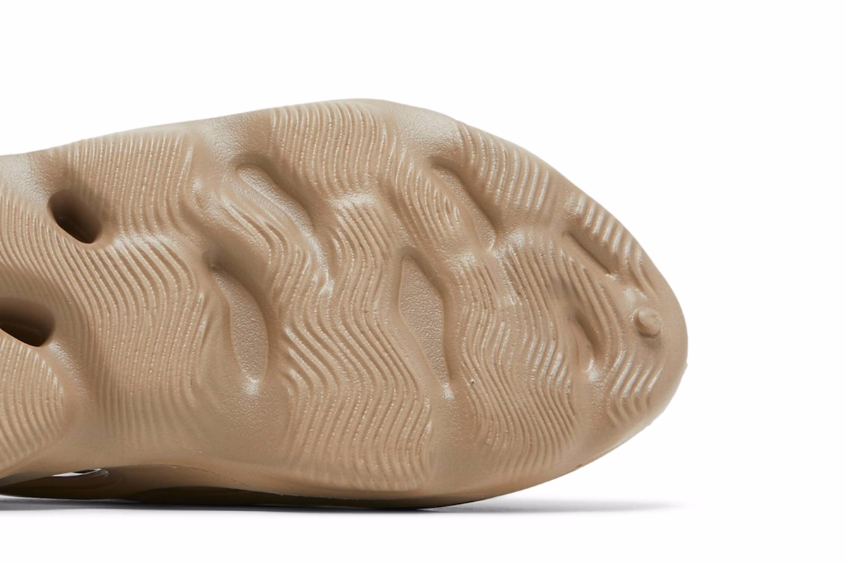 adidas Yeezy Foam Runner 'Mist' GV6774