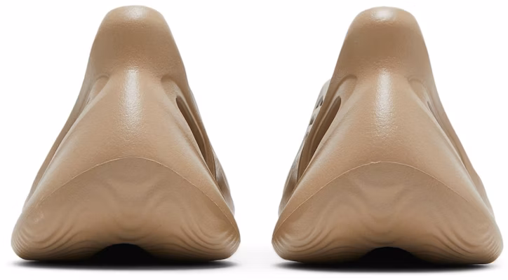 adidas Yeezy Foam Runner 'Mist' GV6774 Details for adidas Yeezy Foam Runner 'Mist' GV6774